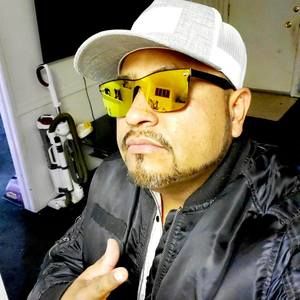 Meet your Posher, Roberto